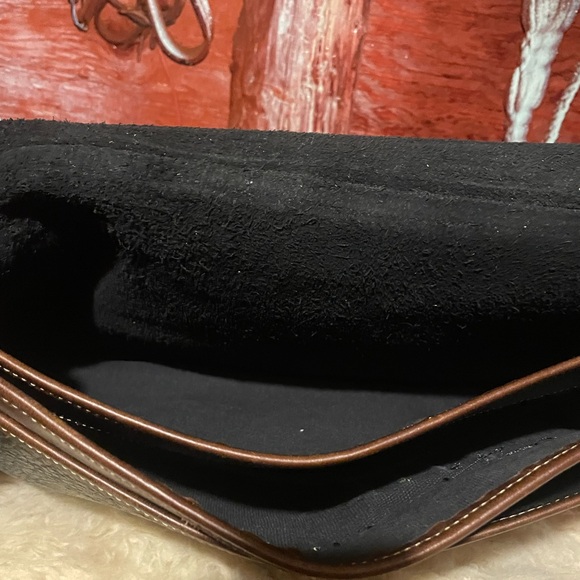 Roots XL leather briefcase - Picture 7 of 16